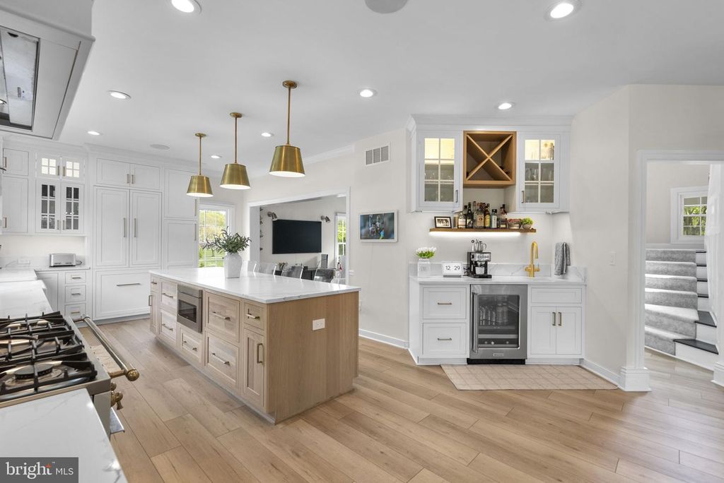 Image 13 of property listing at 2730 HOWARD GROVE RD, Davidsonville, MD 21035