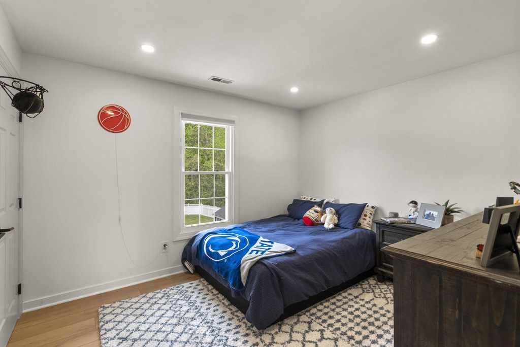 Image 35 of property listing at 2730 HOWARD GROVE RD, Davidsonville, MD 21035