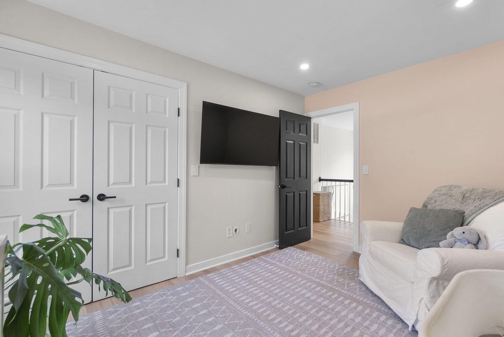 Image 41 of property listing at 2730 HOWARD GROVE RD, Davidsonville, MD 21035