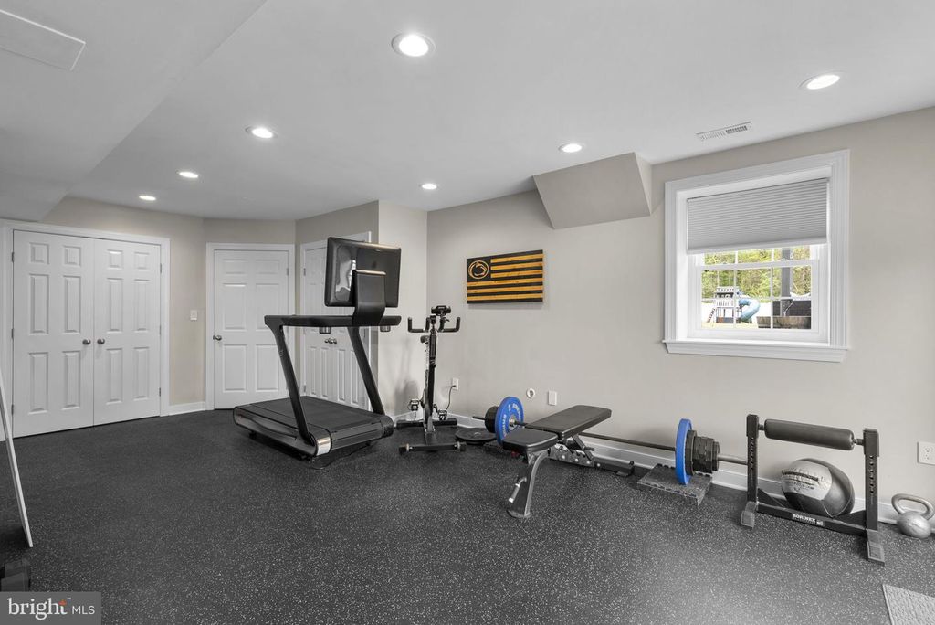 Image 43 of property listing at 2730 HOWARD GROVE RD, Davidsonville, MD 21035