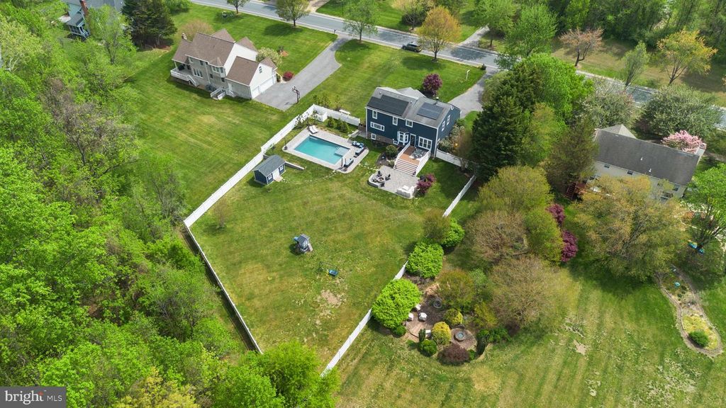 Image 60 of property listing at 2730 HOWARD GROVE RD, Davidsonville, MD 21035