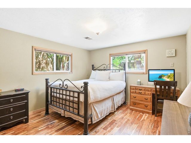 14 Princeton Cir, Longmont, CO 80503