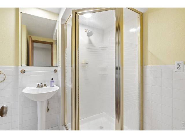 14 Princeton Cir, Longmont, CO 80503