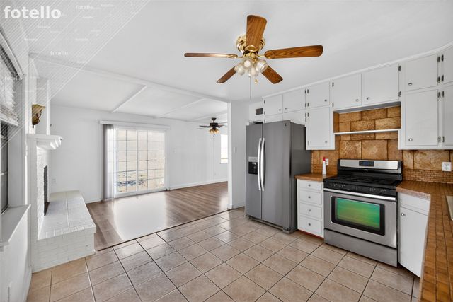 2112 Leyte Drive, Tool, TX 75143