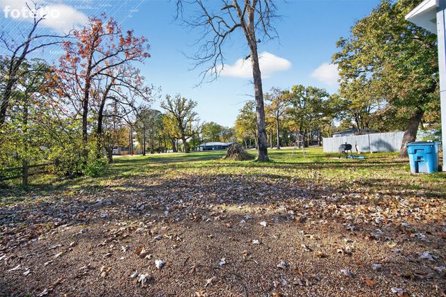 2112 Leyte Drive, Tool, TX 75143