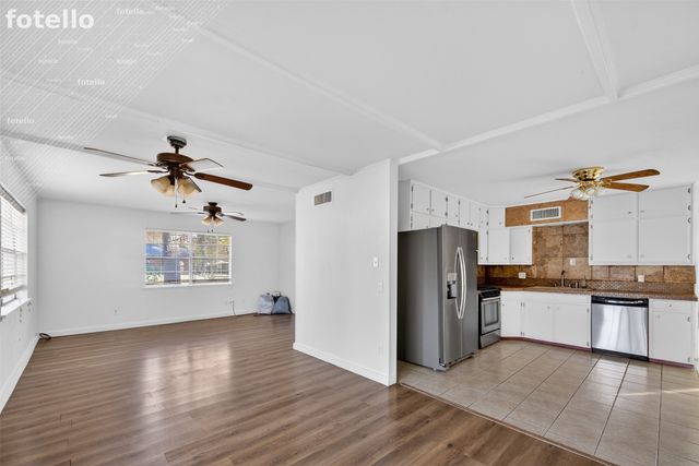 2112 Leyte Drive, Tool, TX 75143