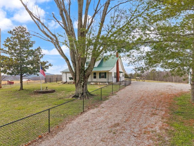 2058 Ard Ridge Road, Nancy, KY 42544