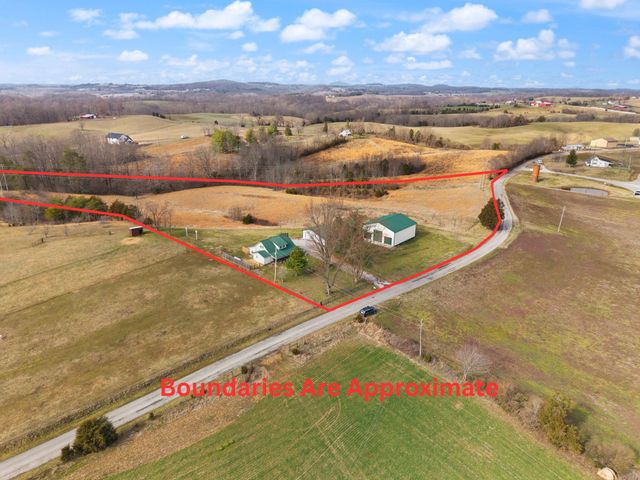 2058 Ard Ridge Road, Nancy, KY 42544