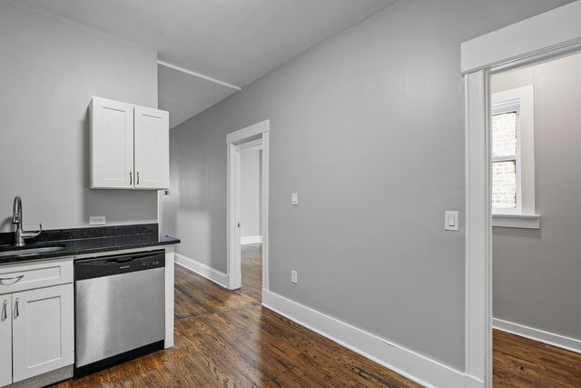 4319 W Jackson Boulevard, Chicago, IL 60624