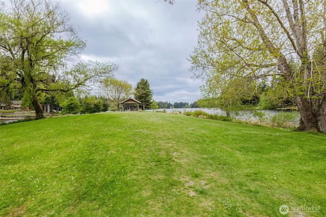 540 E Lakeshore Drive E, Shelton, WA 98584