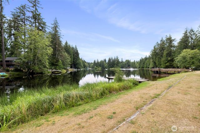 540 E Lakeshore Drive E, Shelton, WA 98584