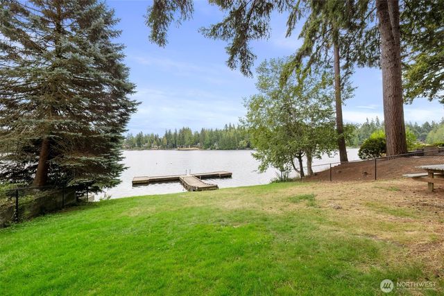 540 E Lakeshore Drive E, Shelton, WA 98584