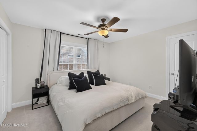 5148 Somersett Lane, Wilmington, NC 28409