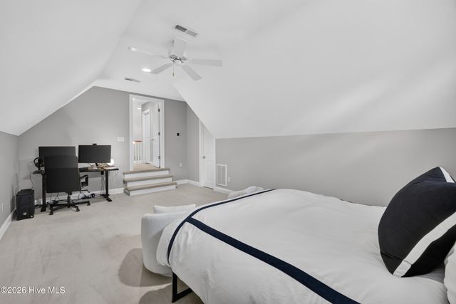 5148 Somersett Lane, Wilmington, NC 28409