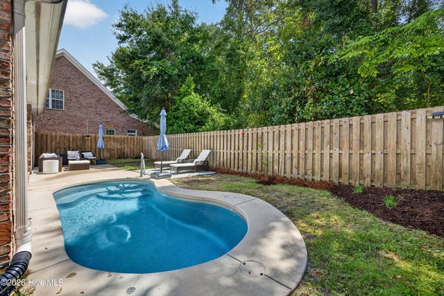 5148 Somersett Lane, Wilmington, NC 28409