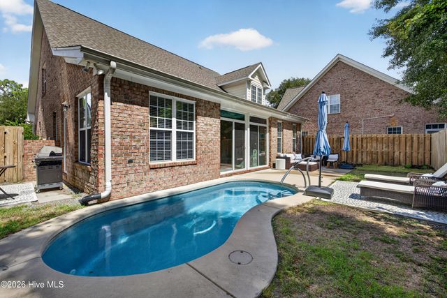 5148 Somersett Lane, Wilmington, NC 28409