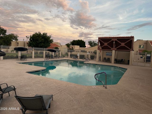 13820 N 42ND Avenue, Phoenix, AZ 85053