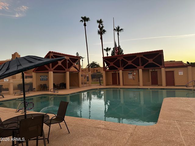 13820 N 42ND Avenue, Phoenix, AZ 85053