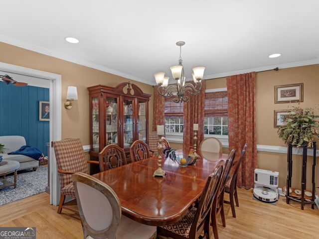 565 Sidney Drive, Griffin, GA 30223