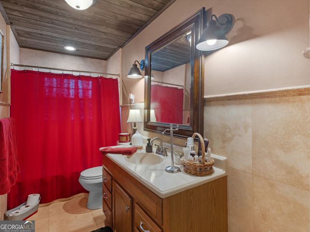 565 Sidney Drive, Griffin, GA 30223