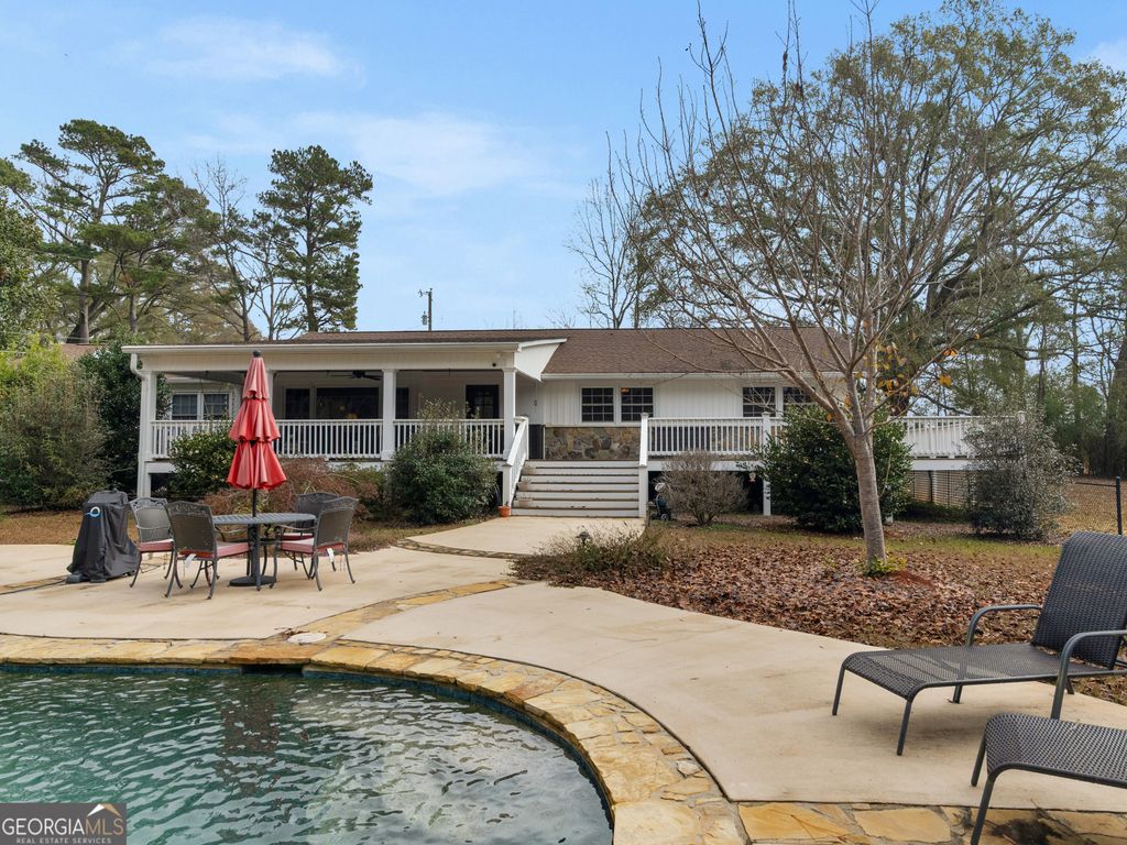 565 Sidney Drive, Griffin, GA 30223