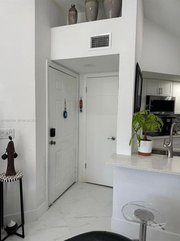 12650 Vista Isles Dr 923, Sunrise, FL 33325