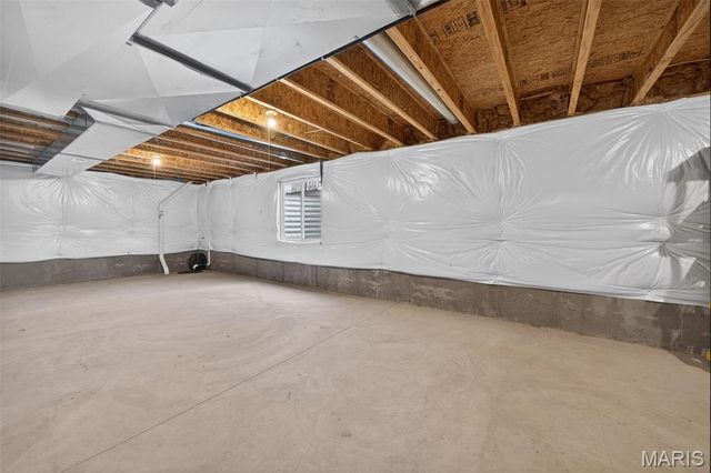 3009 Preston Woods Trail, Lake St Louis, MO 63367