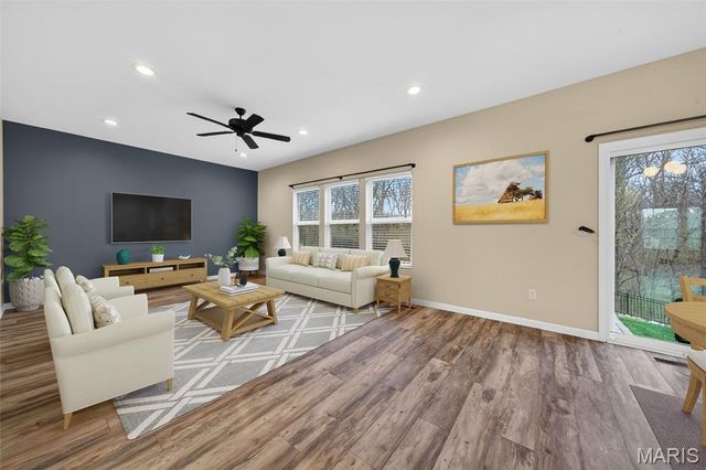 3009 Preston Woods Trail, Lake St Louis, MO 63367