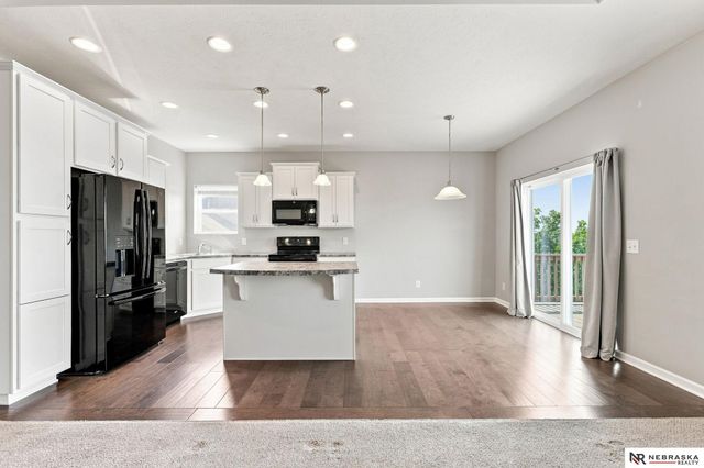 17089 Christensen Road, Gretna, NE 68028