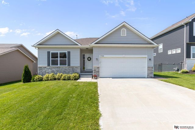 17089 Christensen Road, Gretna, NE 68028