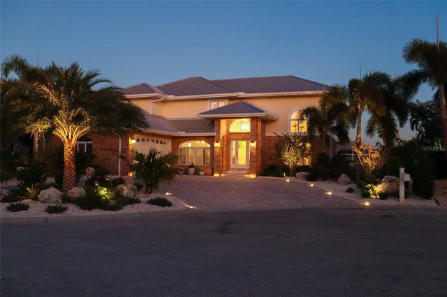 620 NORTH POINT DRIVE, Holmes Beach, FL 34217