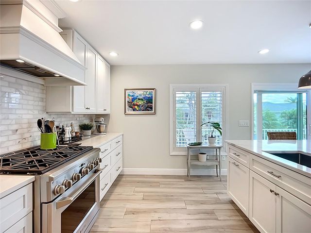 620 NORTH POINT DRIVE, Holmes Beach, FL 34217
