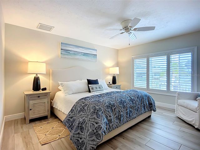 620 NORTH POINT DRIVE, Holmes Beach, FL 34217