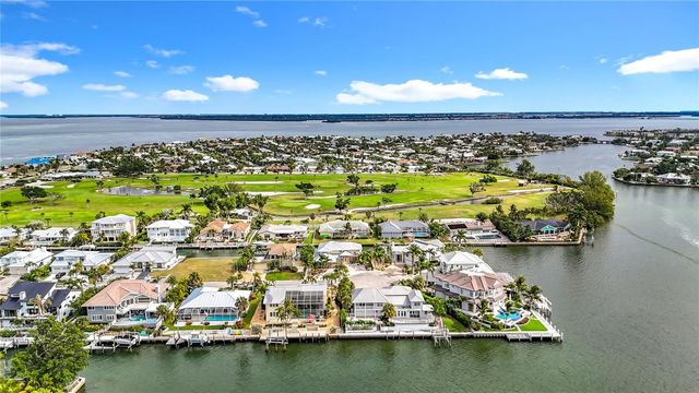 620 NORTH POINT DRIVE, Holmes Beach, FL 34217