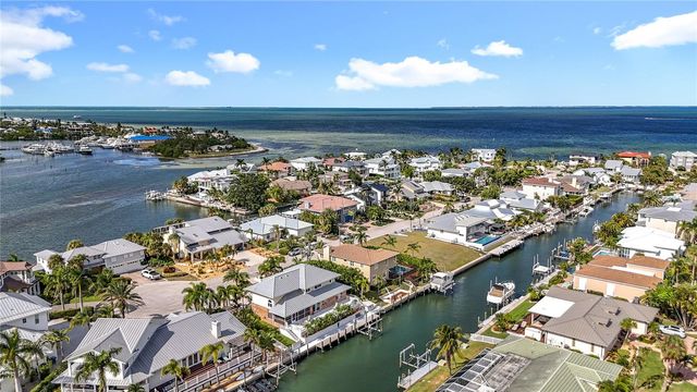 620 NORTH POINT DRIVE, Holmes Beach, FL 34217