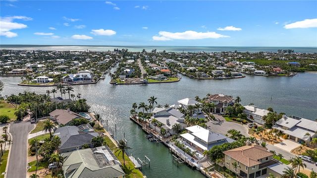 620 NORTH POINT DRIVE, Holmes Beach, FL 34217