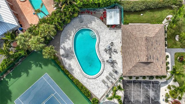 620 NORTH POINT DRIVE, Holmes Beach, FL 34217