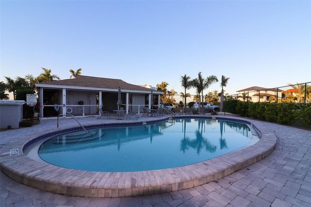 620 NORTH POINT DRIVE, Holmes Beach, FL 34217