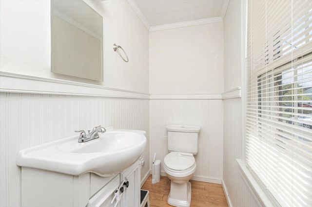 112 SUMMIT AVE, Trenton, NJ 08628