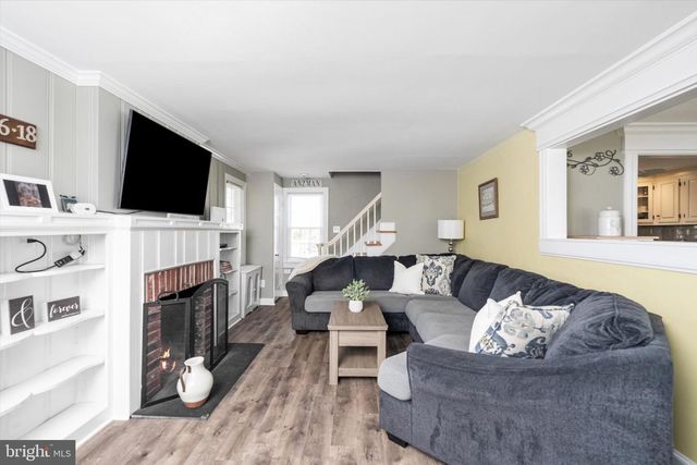 112 SUMMIT AVE, Trenton, NJ 08628