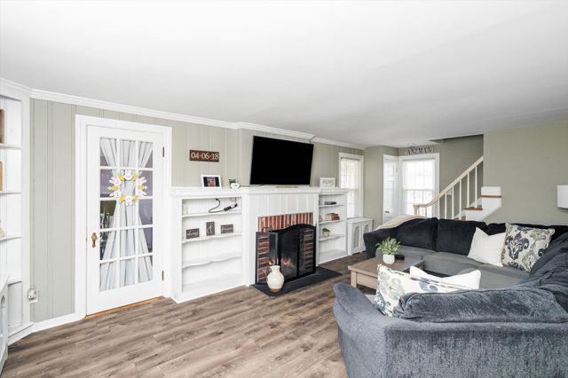 112 SUMMIT AVE, Trenton, NJ 08628