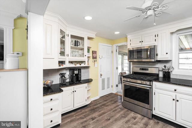 112 SUMMIT AVE, Trenton, NJ 08628