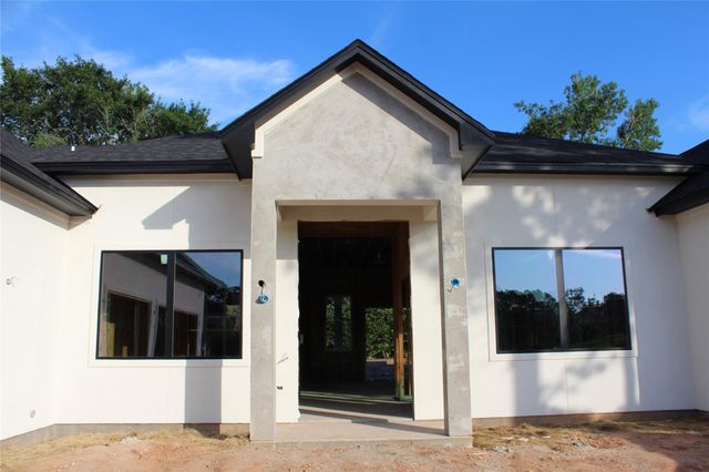 339 W Shore Lane, Montgomery, TX 77356