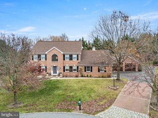6335 RED FOX CT, Coopersburg, PA 18036