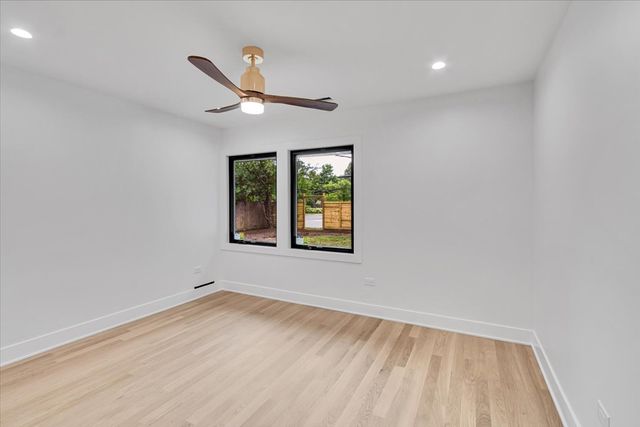 2740 Orchard Lane, Wilmette, IL 60091