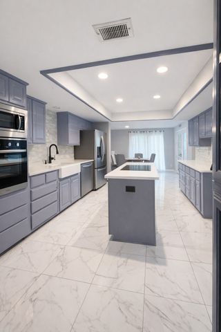 8719 Gladwood Lane, Dallas, TX 75243