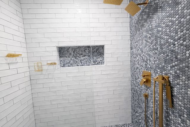 8719 Gladwood Lane, Dallas, TX 75243