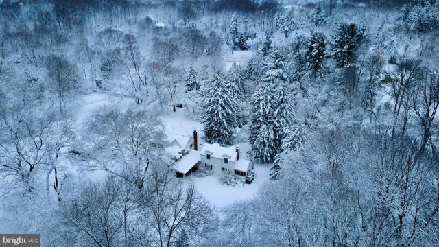 1554 MEADOW LN, Glen Mills, PA 19342