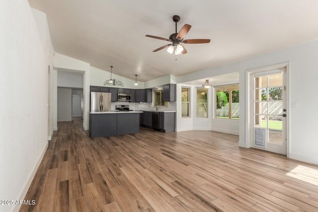 9011 S DATELAND Drive, Tempe, AZ 85284