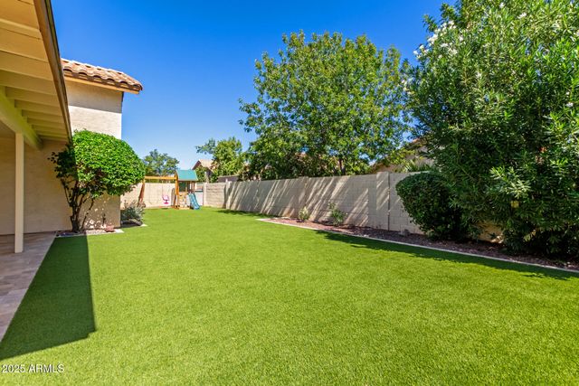 9011 S DATELAND Drive, Tempe, AZ 85284